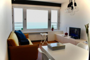 Compleet Appartement met Frontaal Zeezicht Oostende